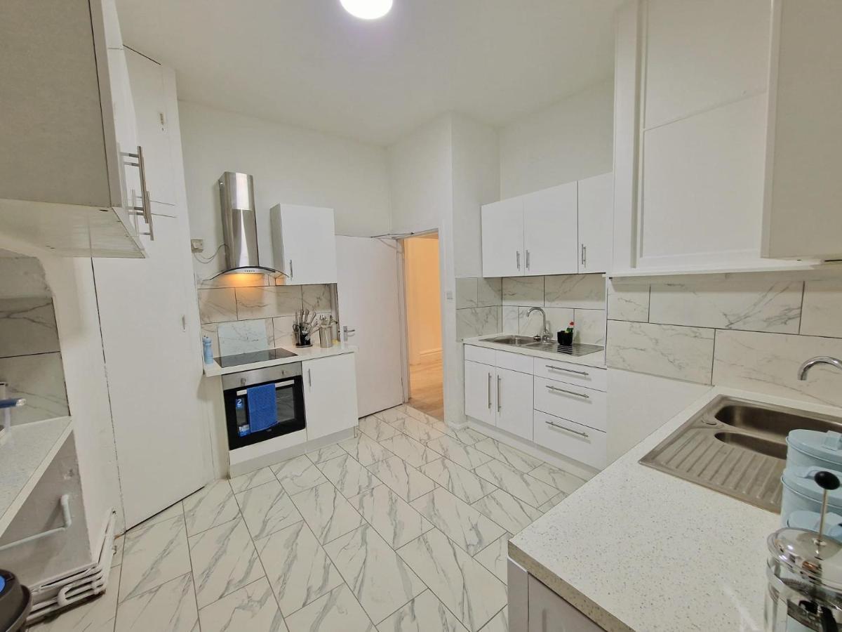Spacious 4 Bedrooms Apartment For 10 Near Marble Arch London Ngoại thất bức ảnh